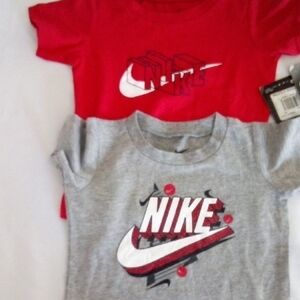 Nike Kids Red and Gray Short Sleeve Tees